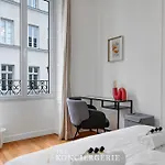 Avec 3 Dans Le Marais Apartmán
